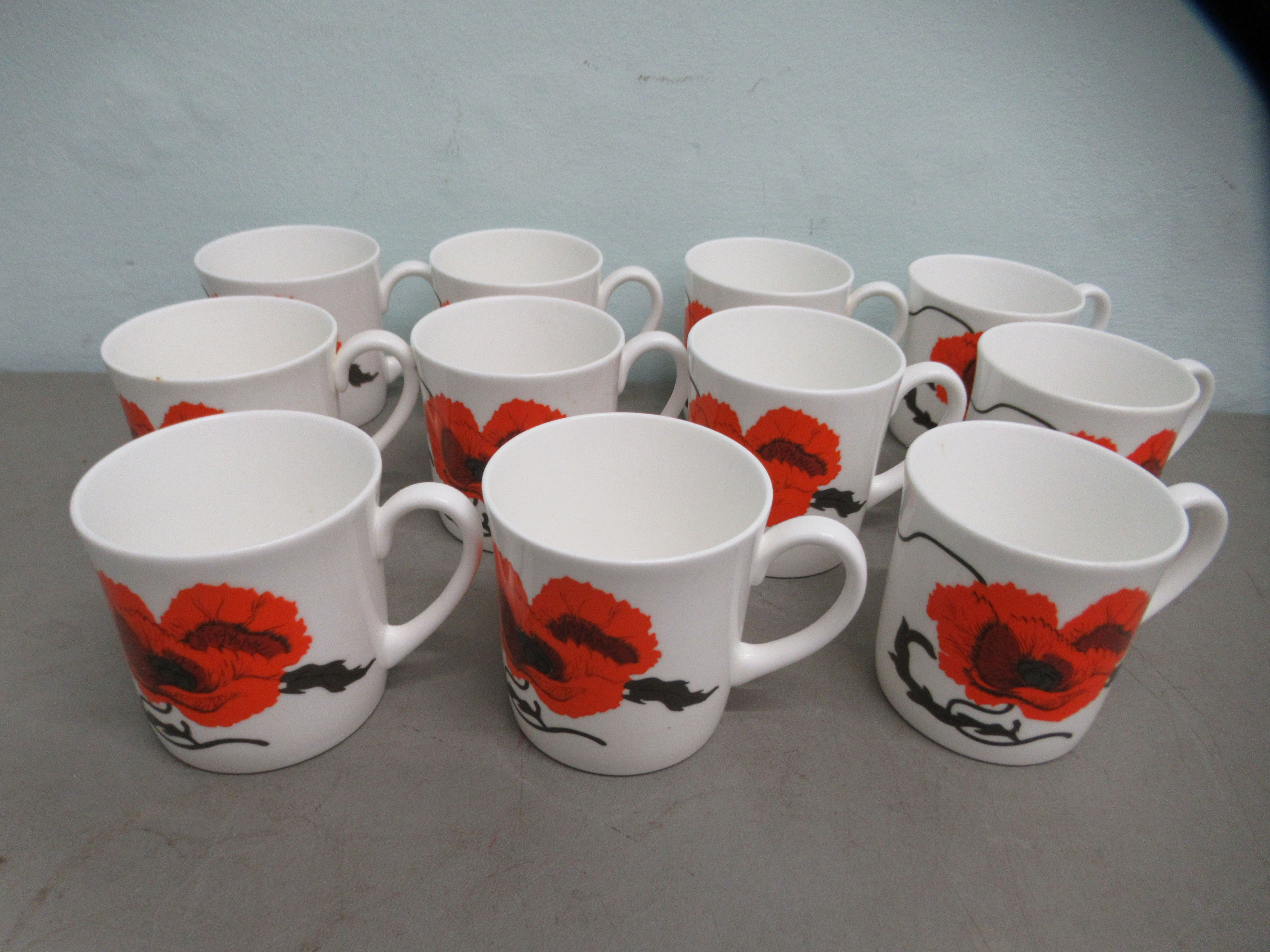 Susie Cooper design for Wedgwood bone china Cornpoppy pattern teaware - Image 3 of 4