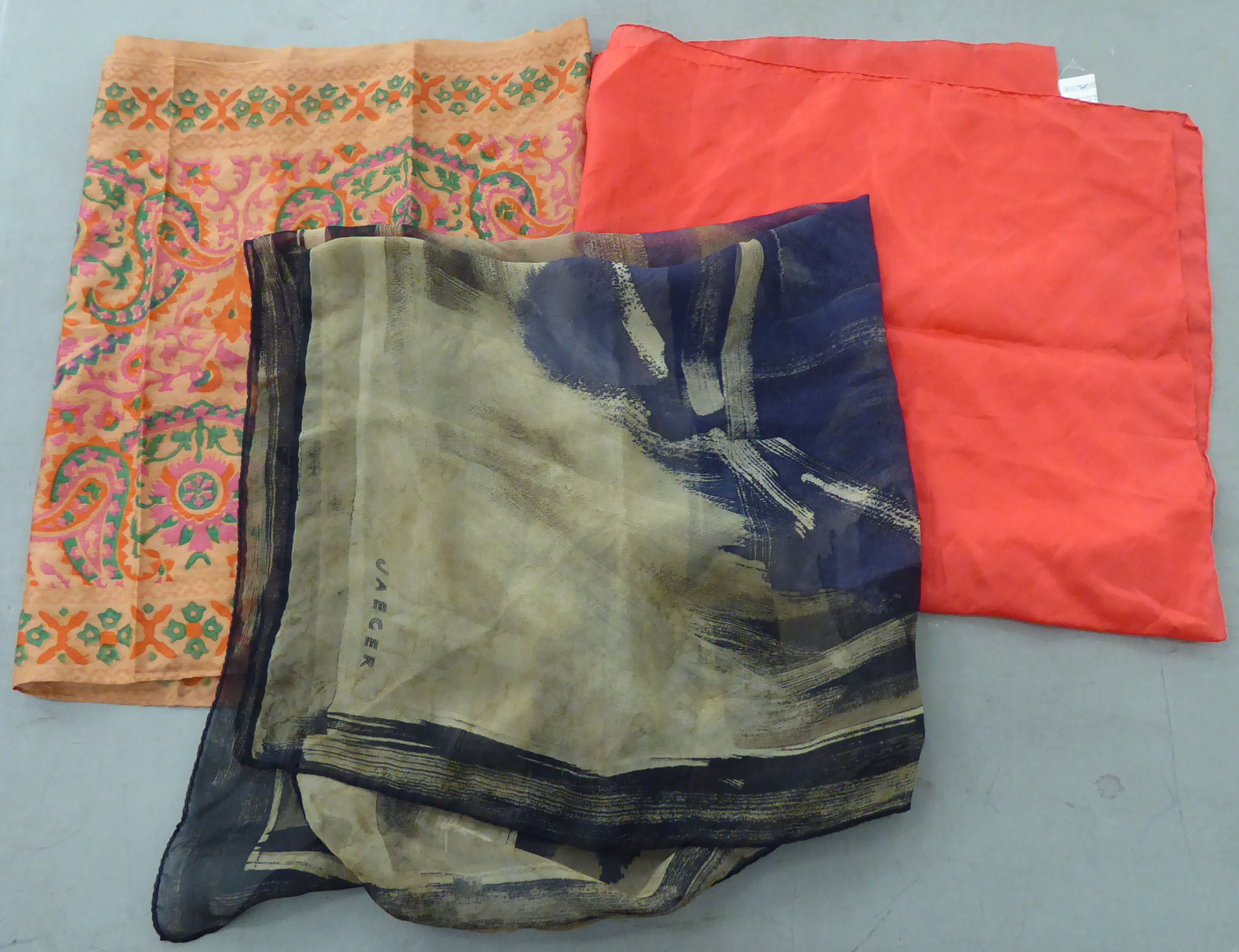 Silk scarves: to include examples by Harrods and Jaeger  mixed sizes - Image 6 of 6