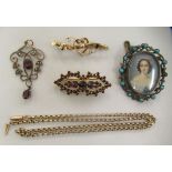 Items of personal ornament: to include a 9ct gold bar brooch; and an Art Nouveau period pendant, set