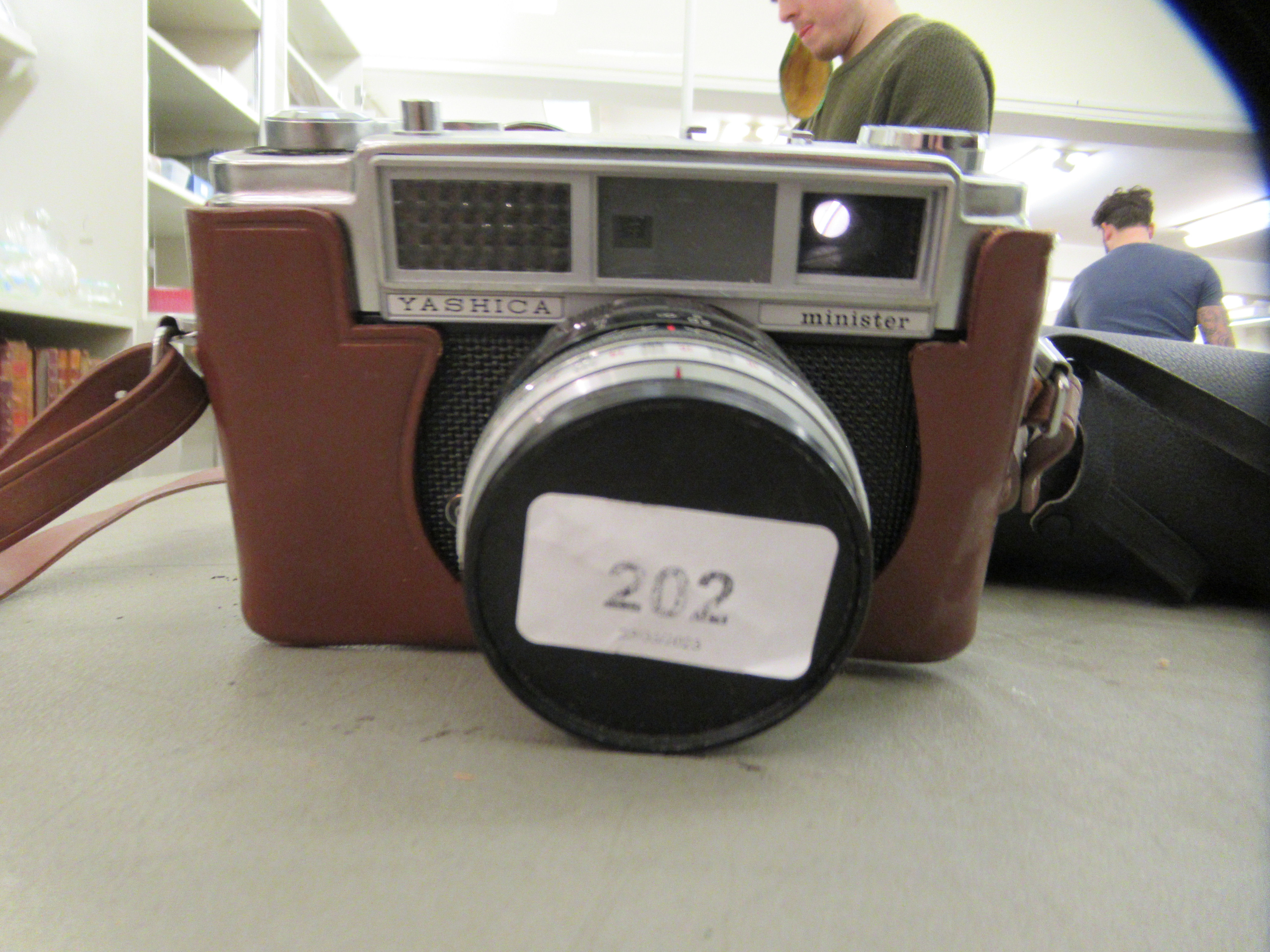 Optical collectables: to include a Yashica Minister 35mm camera - Image 4 of 5