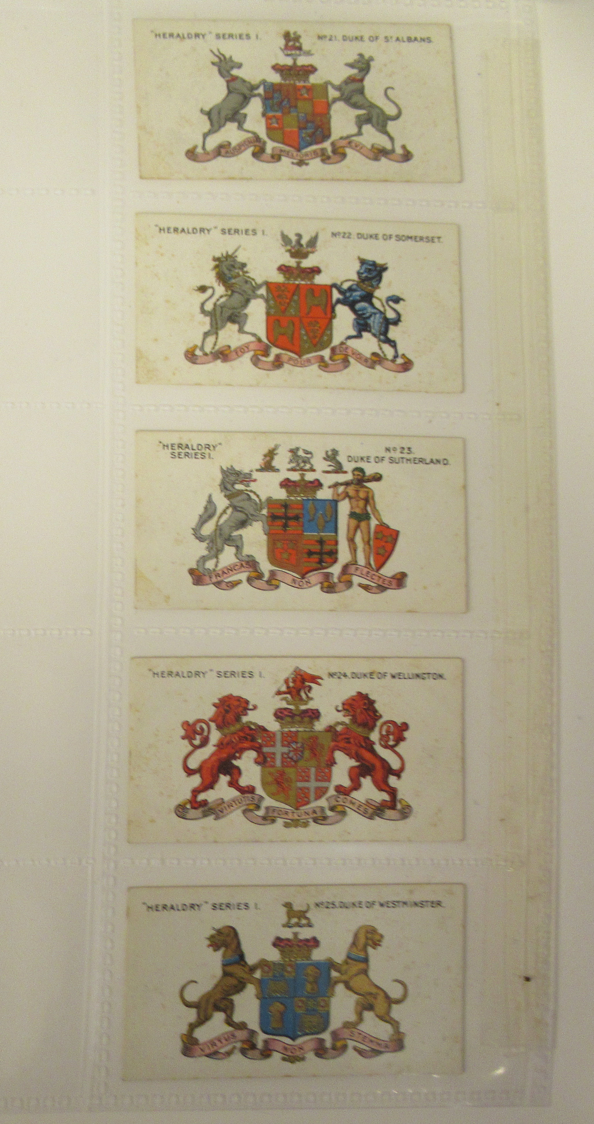 A 1911 set of twenty-five Taddy & Co cigarette cards 'Heraldry Series 1' - Image 4 of 5