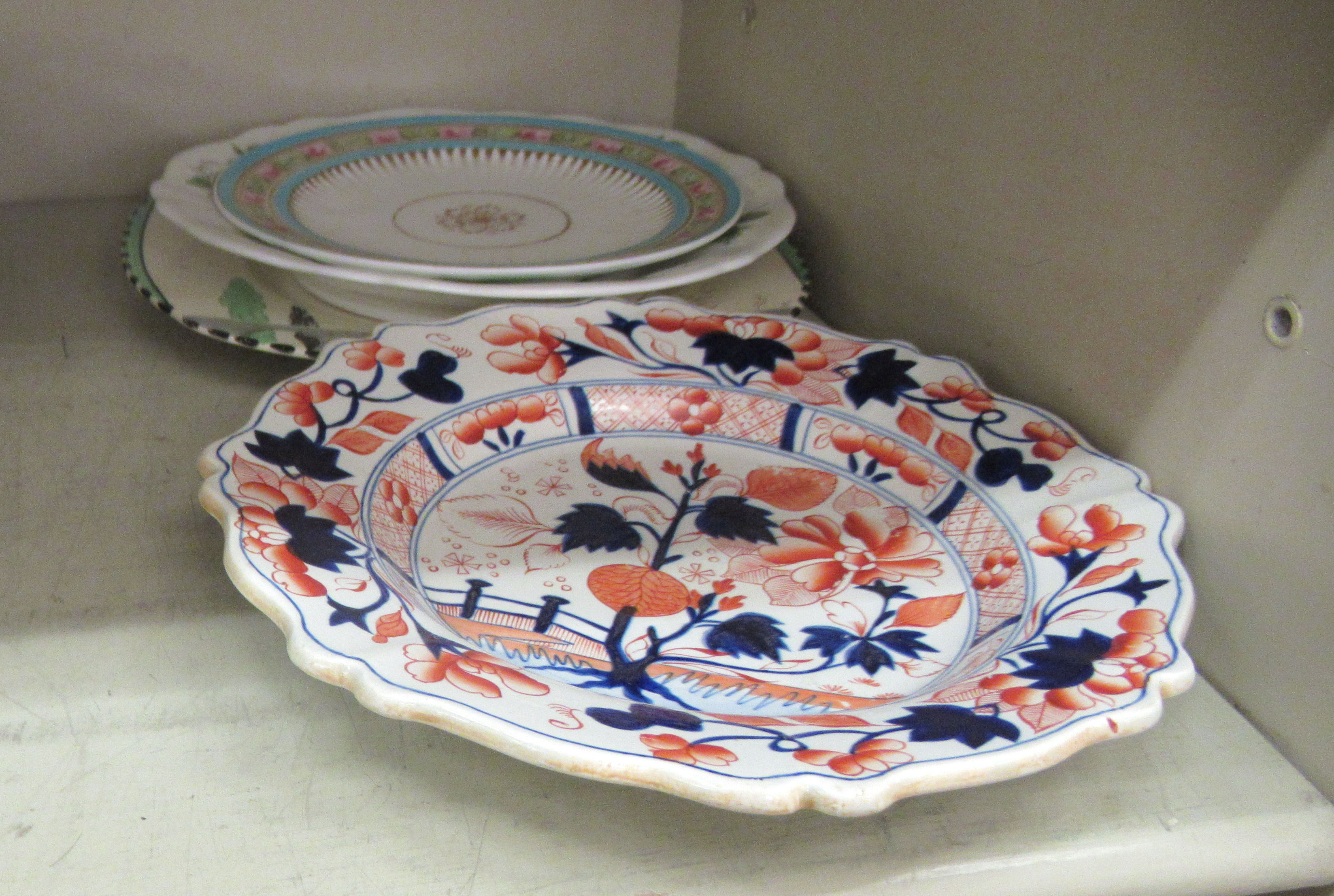 Ceramics: to include mid Victorian china bowl, decorated with floral sprigs  8"dia - Image 4 of 5