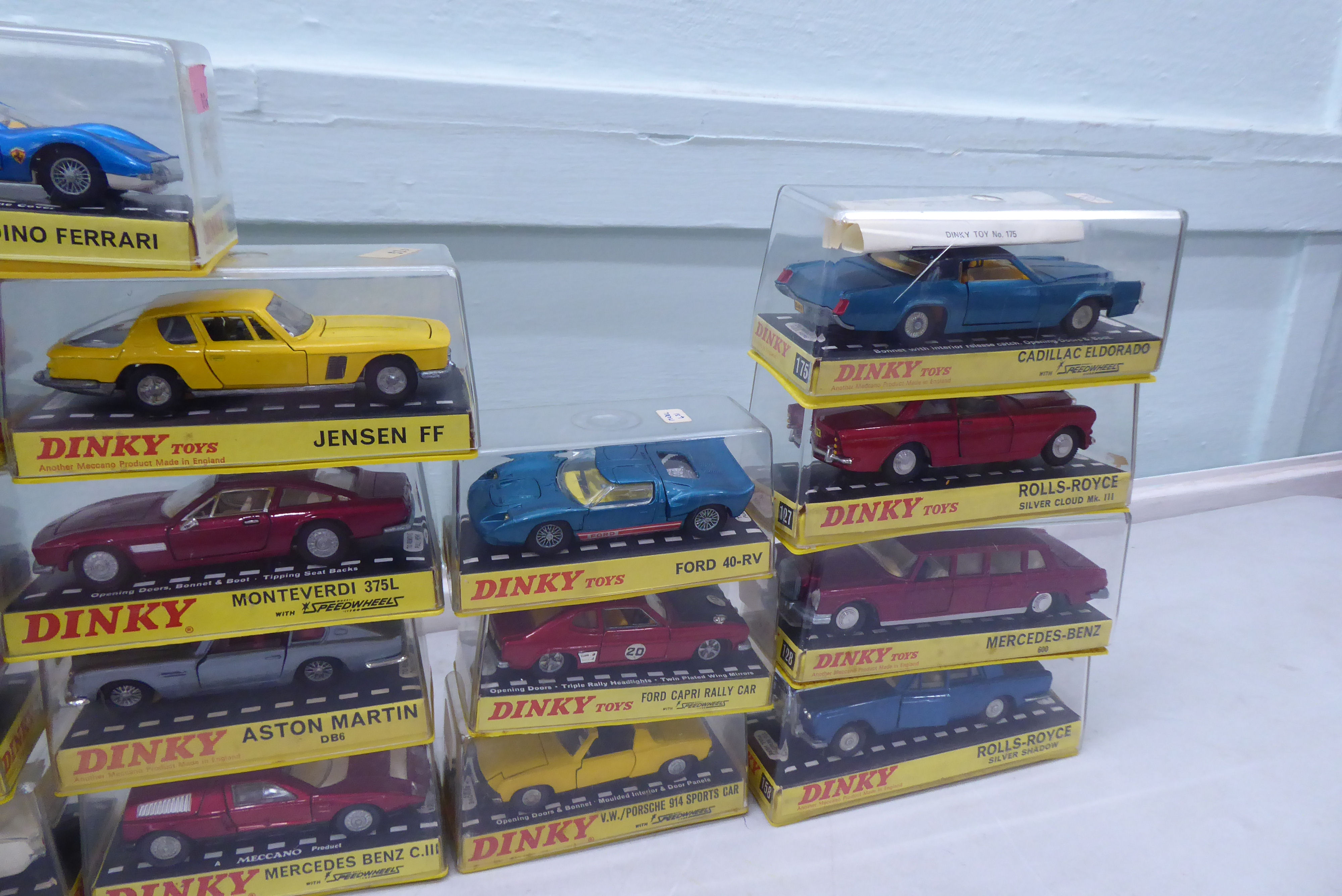 Dinky diecast model vehicles: to include a no.187 De Tomaso  boxed - Image 3 of 3