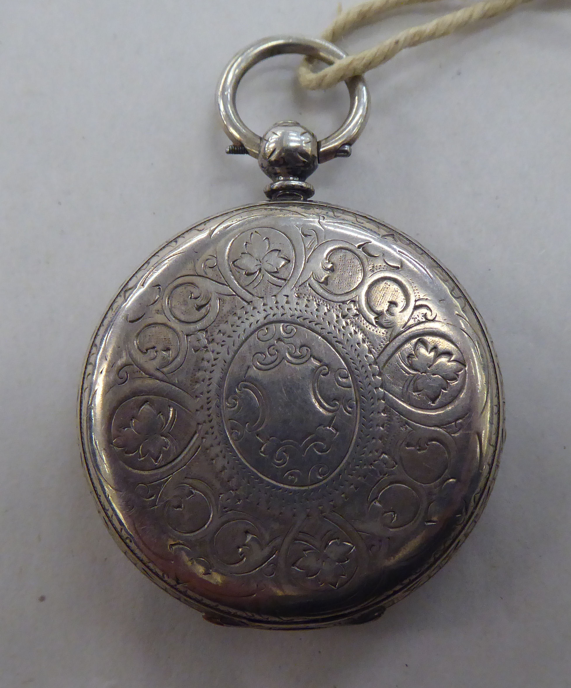 A silver cased pocket watch, faced with a Roman dial - Image 3 of 5