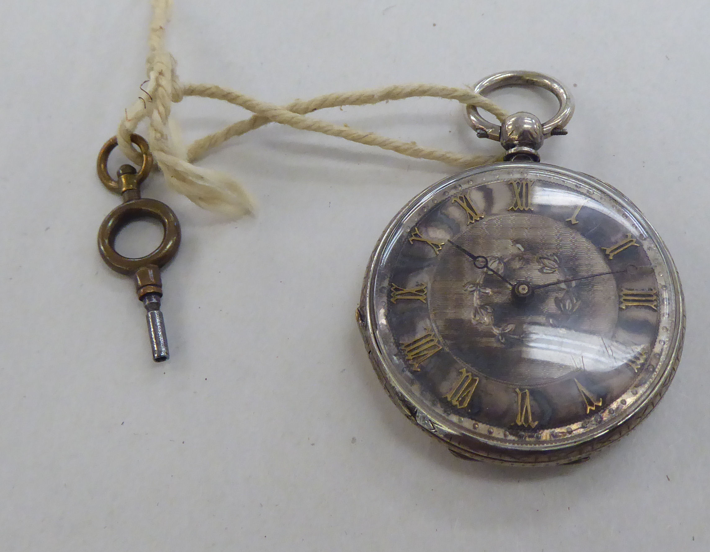 A silver cased pocket watch, faced with a Roman dial - Image 2 of 5