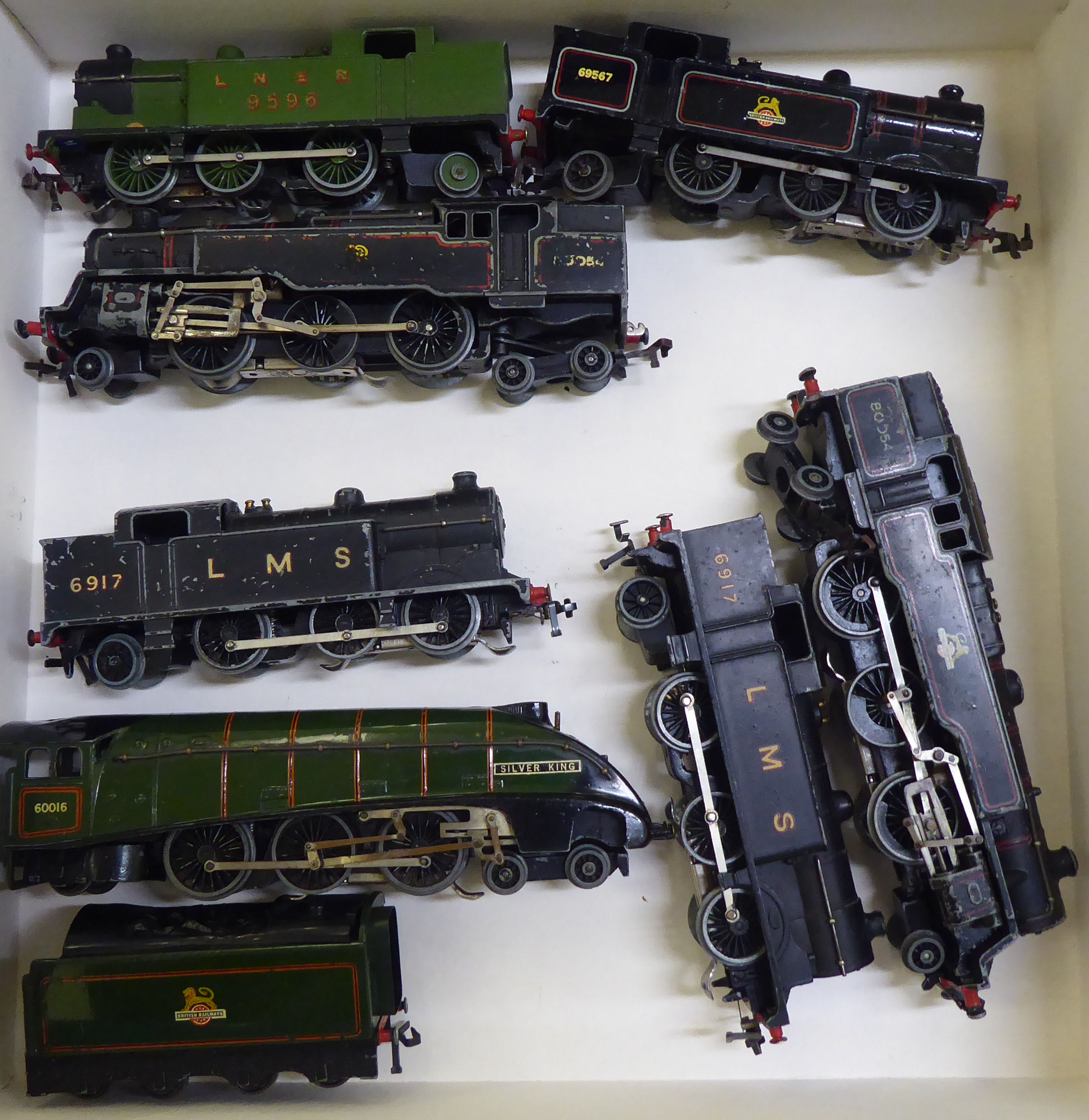 Seven 00 gauge model railway locomotives: to include a 4-6-2 Silver King and tender
