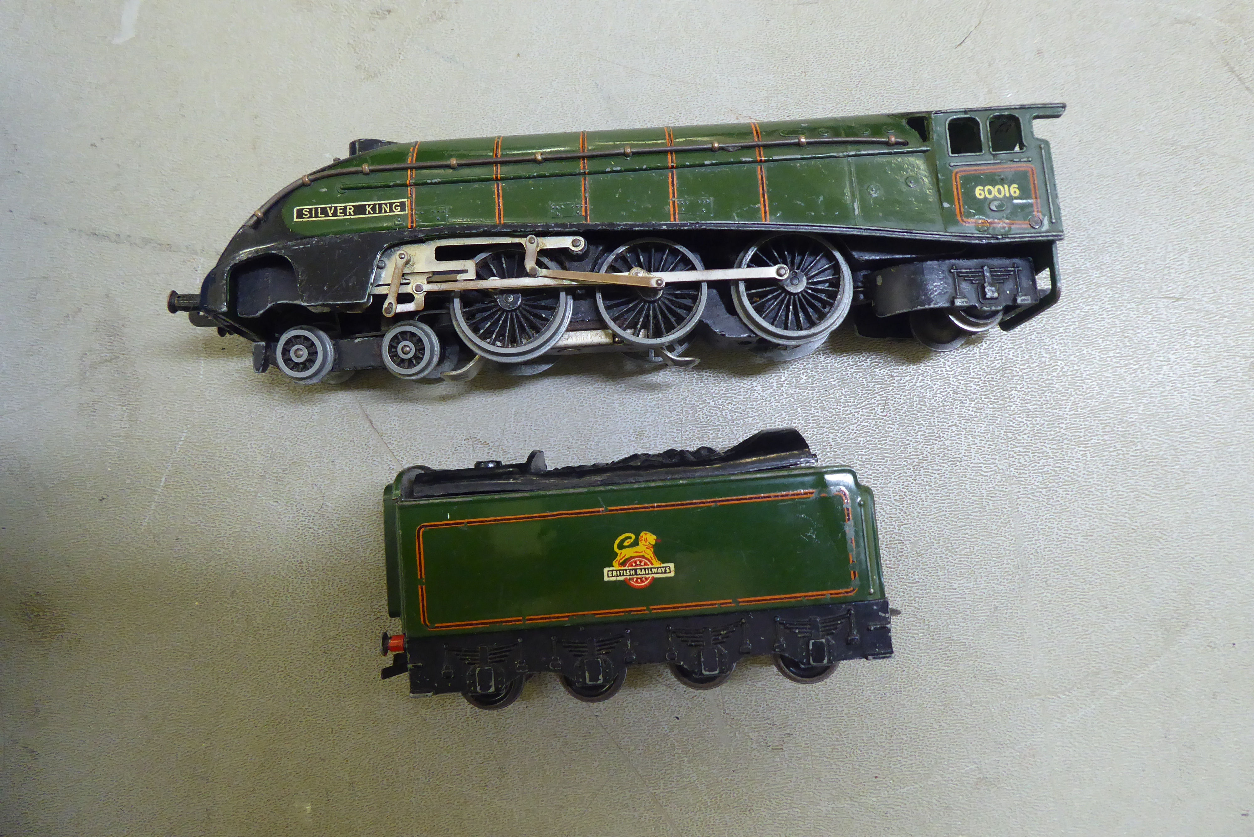 Seven 00 gauge model railway locomotives: to include a 4-6-2 Silver King and tender - Image 9 of 10
