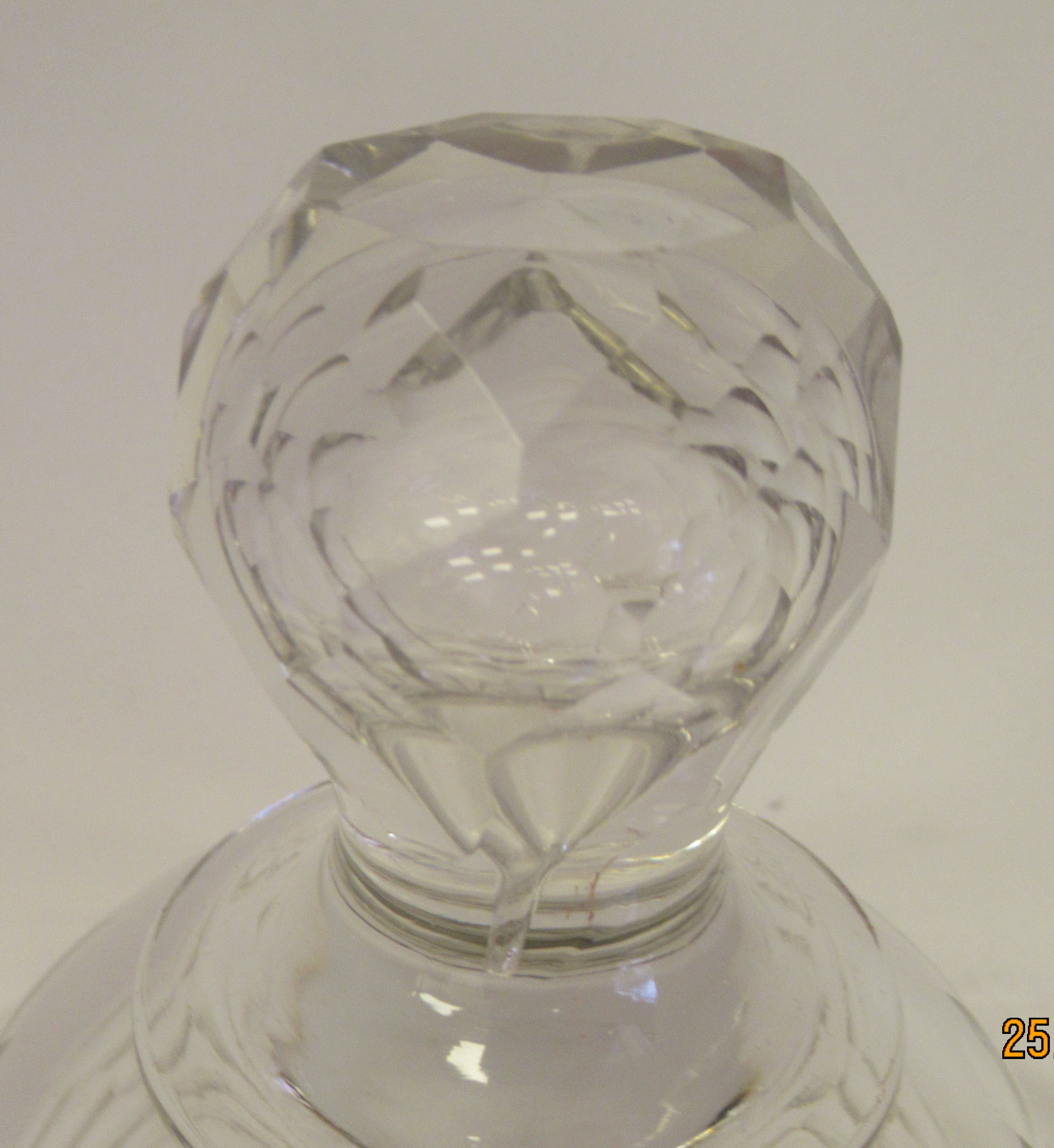 A pair of 19thC design, clear cut glass pedestal vases of inverted bell design with covers and - Image 5 of 6