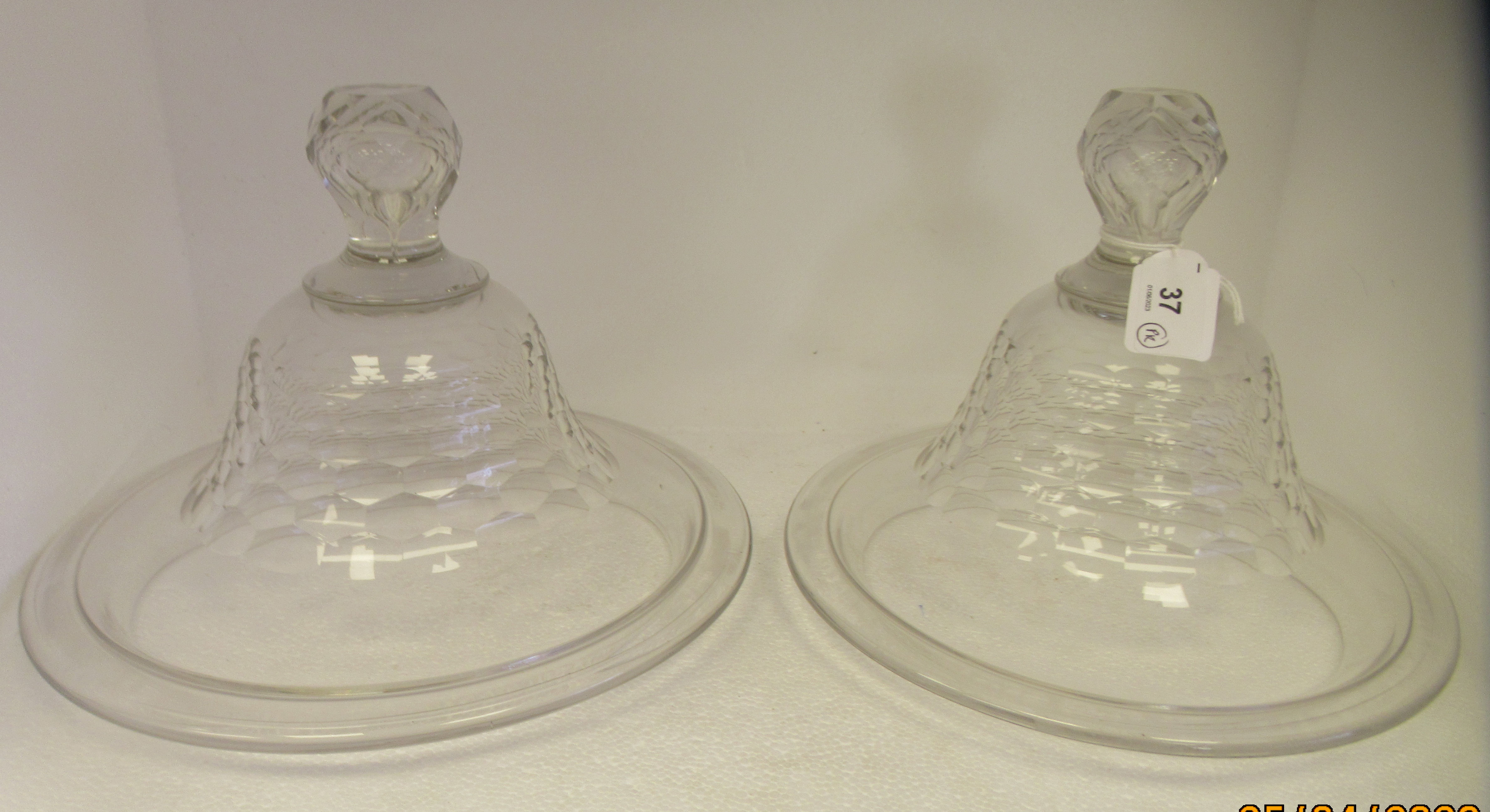 A pair of 19thC design, clear cut glass pedestal vases of inverted bell design with covers and - Image 6 of 6