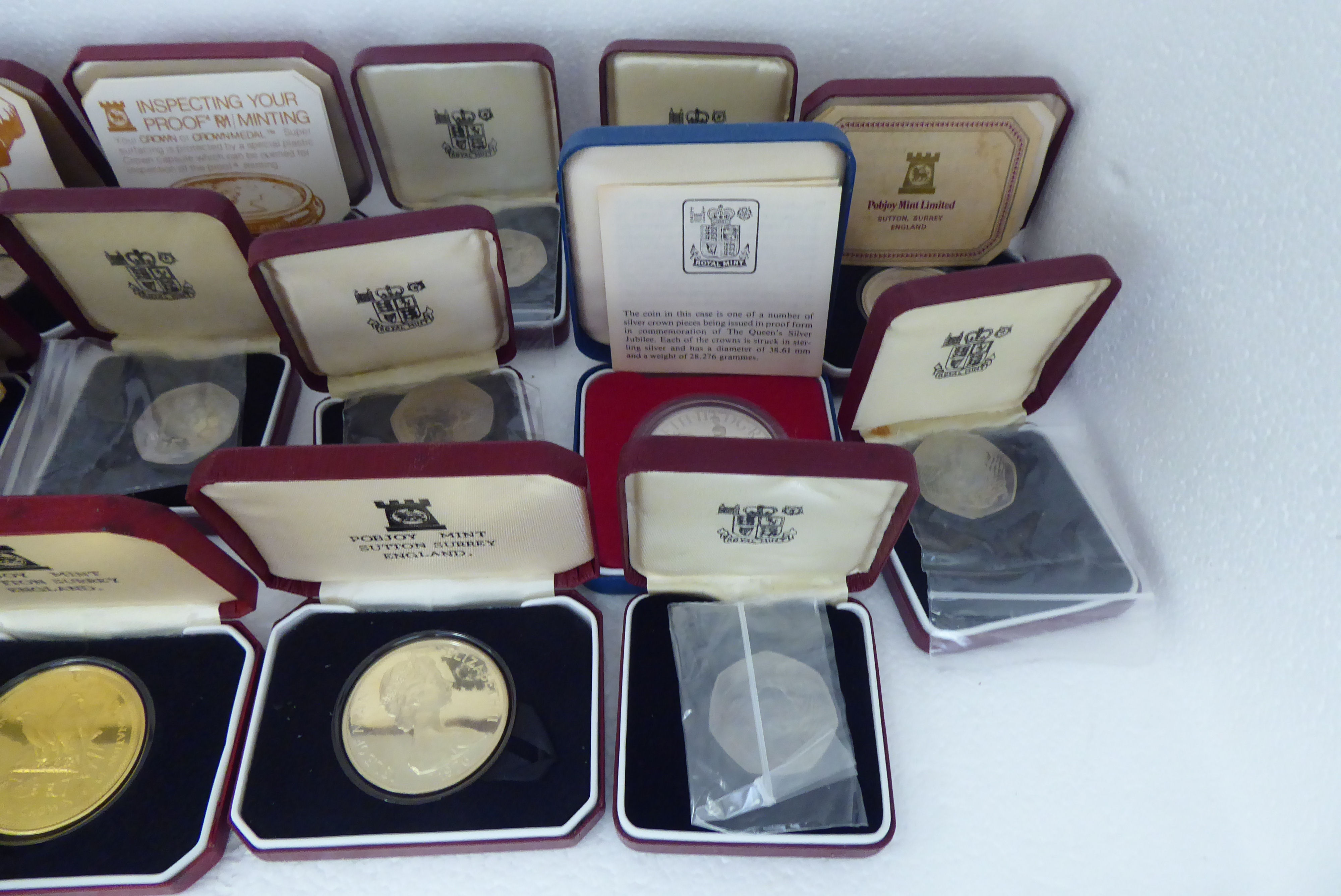 Uncollated mainly silver proof coins: to include a Pobjoy Mint Coronation crown 1978  boxed - Image 4 of 5