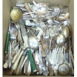 Various patterned silver plate and stainless steel bladed cutlery and flatware