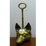 An early 20thC cast brass door porter, fashioned as a fox head  11"h