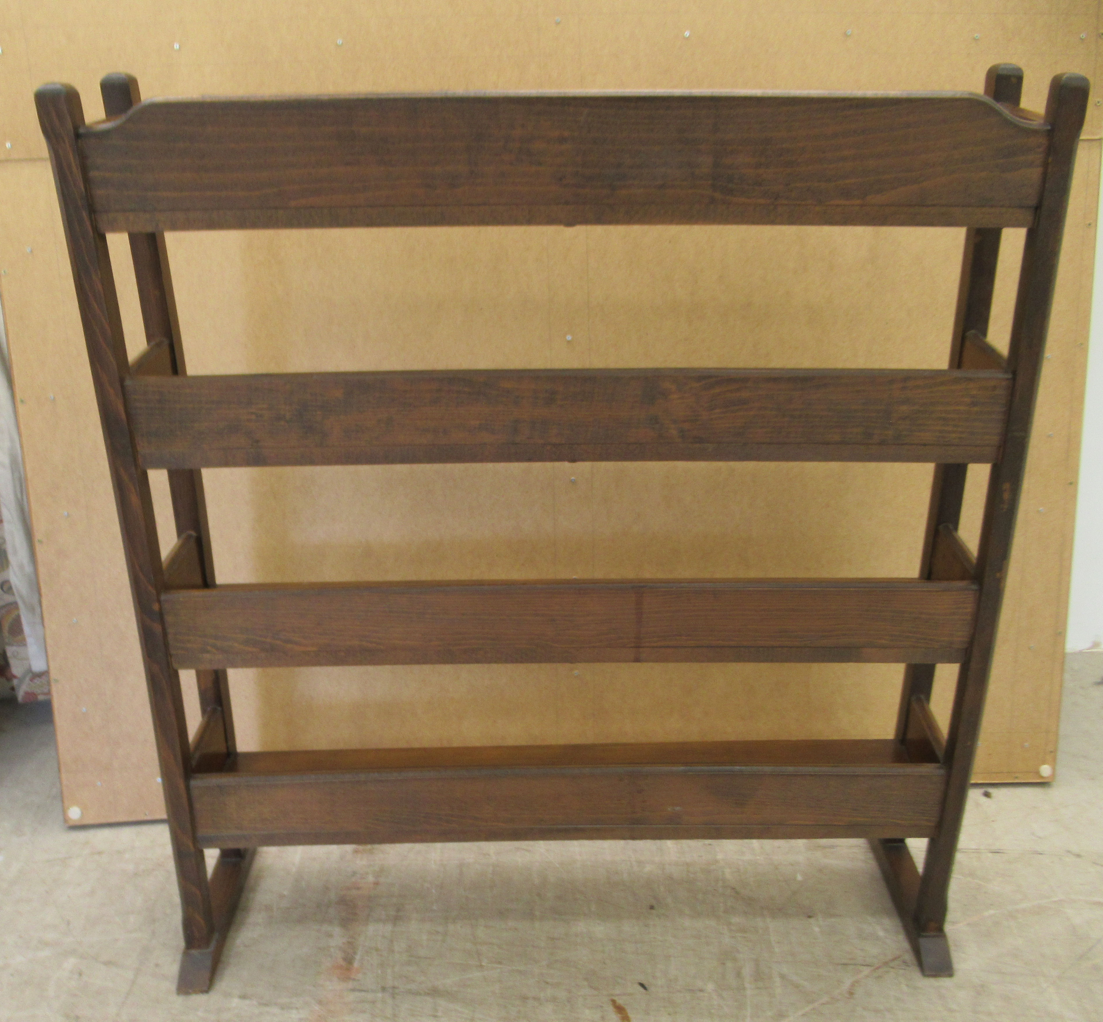 An early 20thC stained beech and oak four tier open front bookcase, on a plinth  39"h  35"w - Image 3 of 3