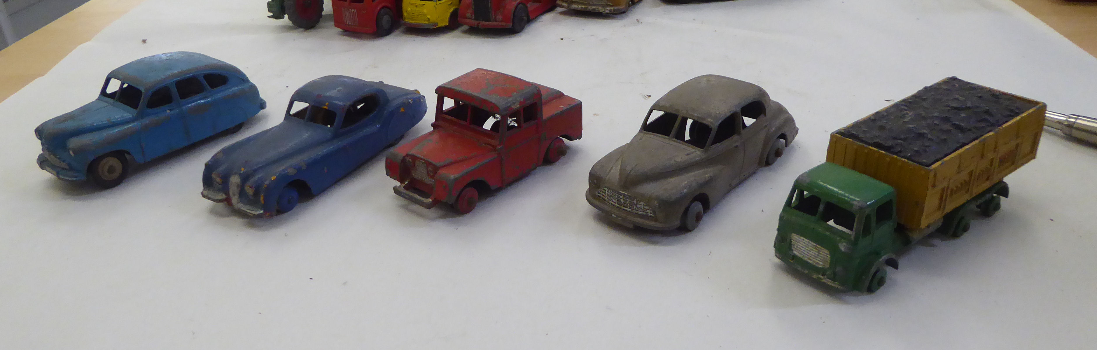 Diecast model vehicles: to include examples by Schuco and Dinky Toys, featuring a Ford Sedan - Image 6 of 7