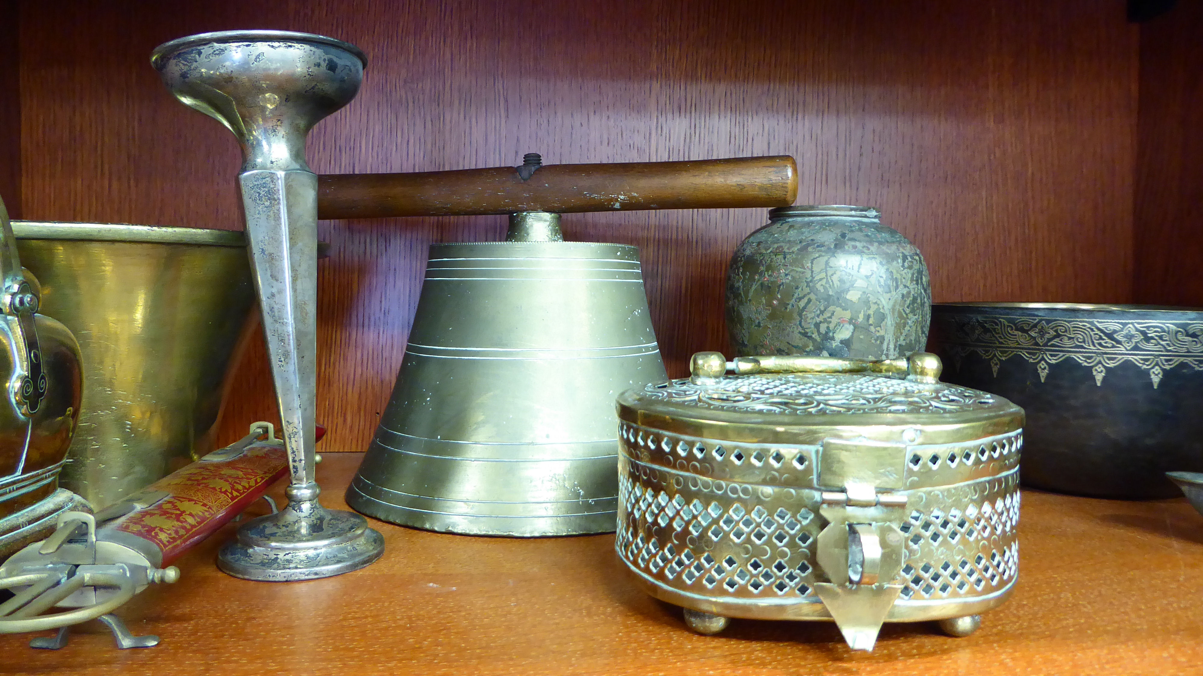 19thC and 20thC metalware: to include Chinese brass pot pourri  6"h - Image 4 of 11