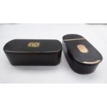 An early 19thC oval tortoiseshell snuff box, the three-quarters hinged lid with yellow metal mounts;