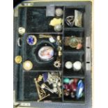 Costume jewellery and other items of personal ornament: to include brooches, buttons and