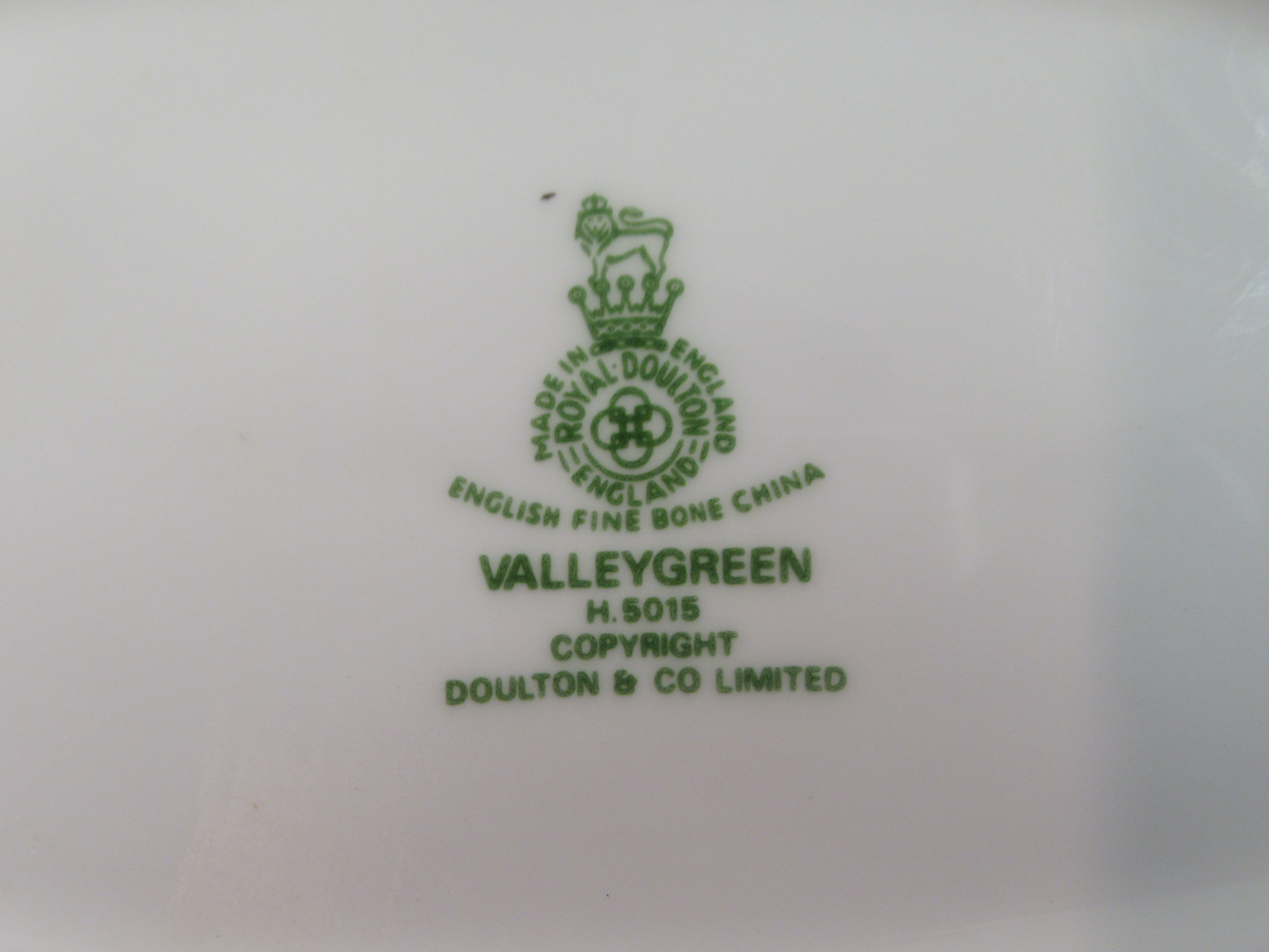 Royal Doulton bone china Valley Green pattern tableware - Image 5 of 5
