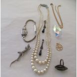 Items of personal ornament: to include a two string, simulated pearl necklace; and a fine 9ct gold