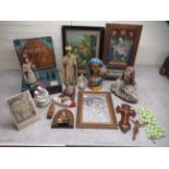 Religiously themed collectables: to include composition figures depicting Christ  largest 11"h