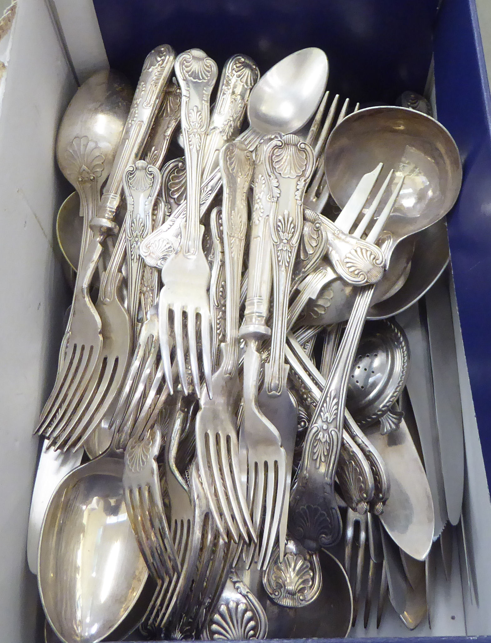 Silver plated Kings pattern cutlery and flatware
