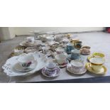 Ceramics, mainly English, French and Bavarian china tableware