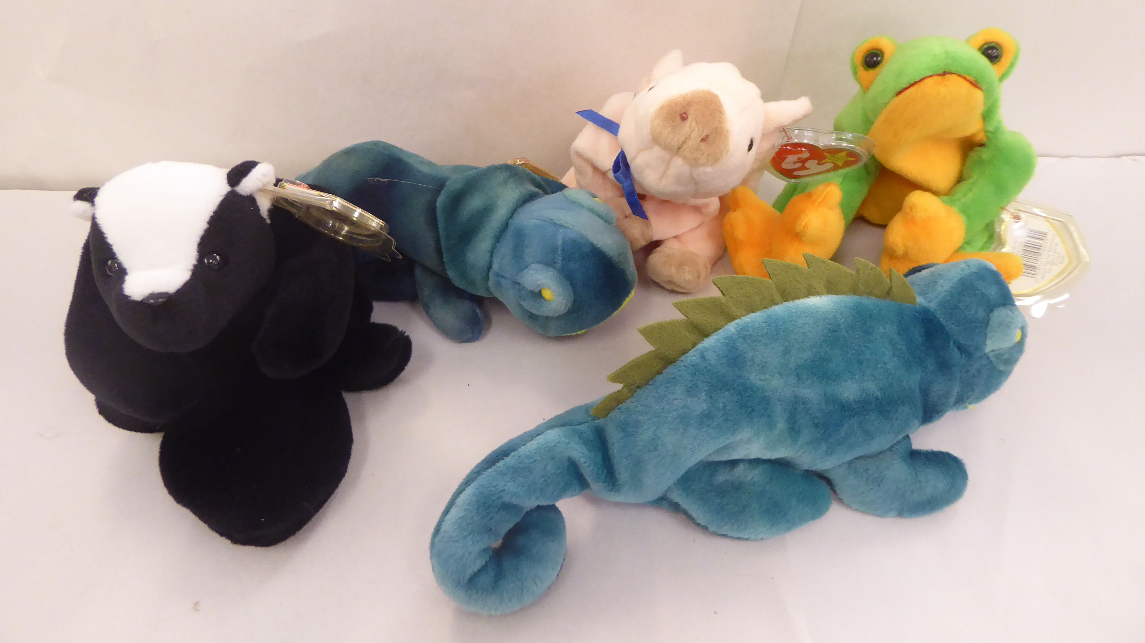 Twenty five Beanie Babies Teddy bears and animals: to include a snail - Image 6 of 6