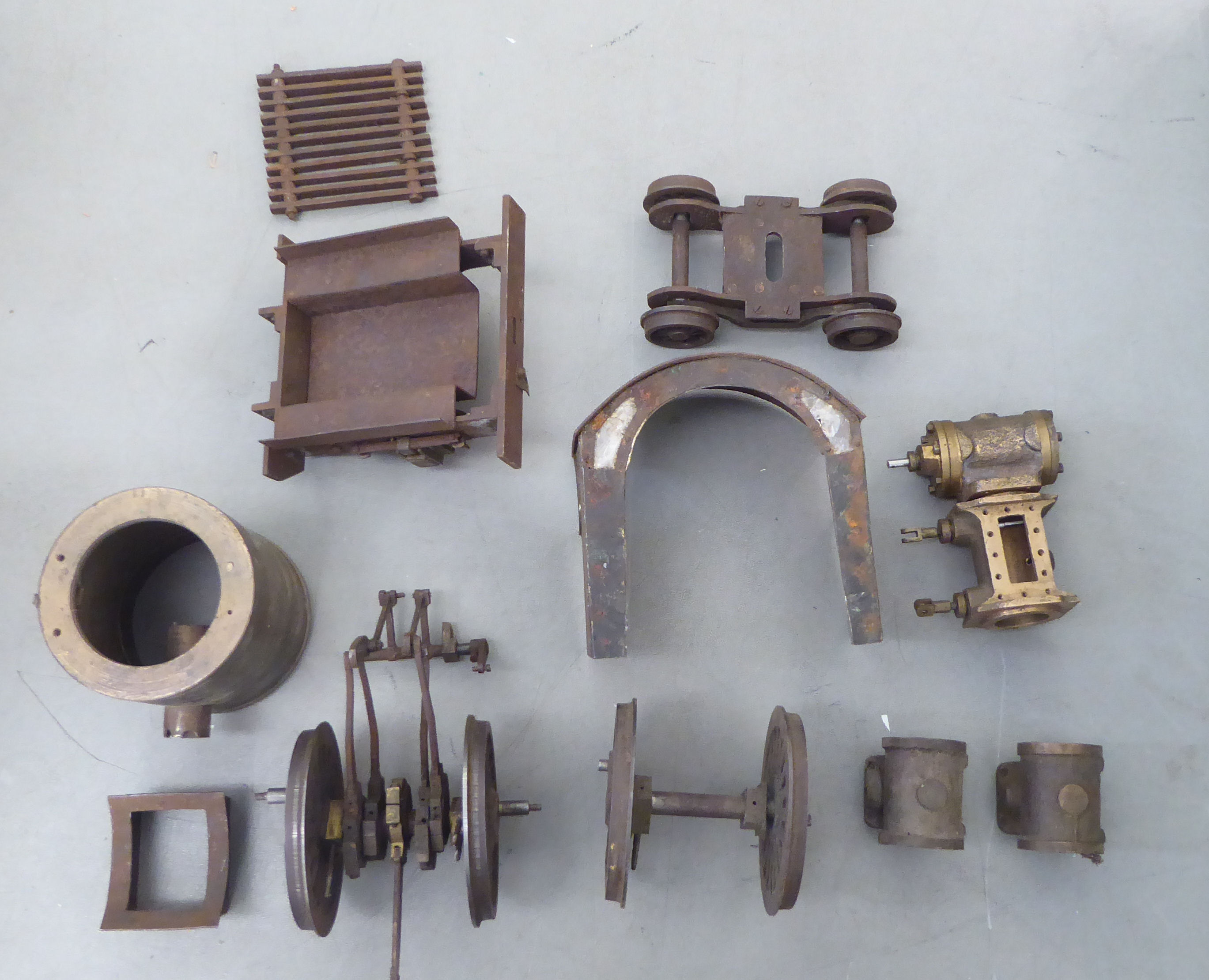 Early 20thC scratch built model locomotive component's: to include a boiler - Image 2 of 5