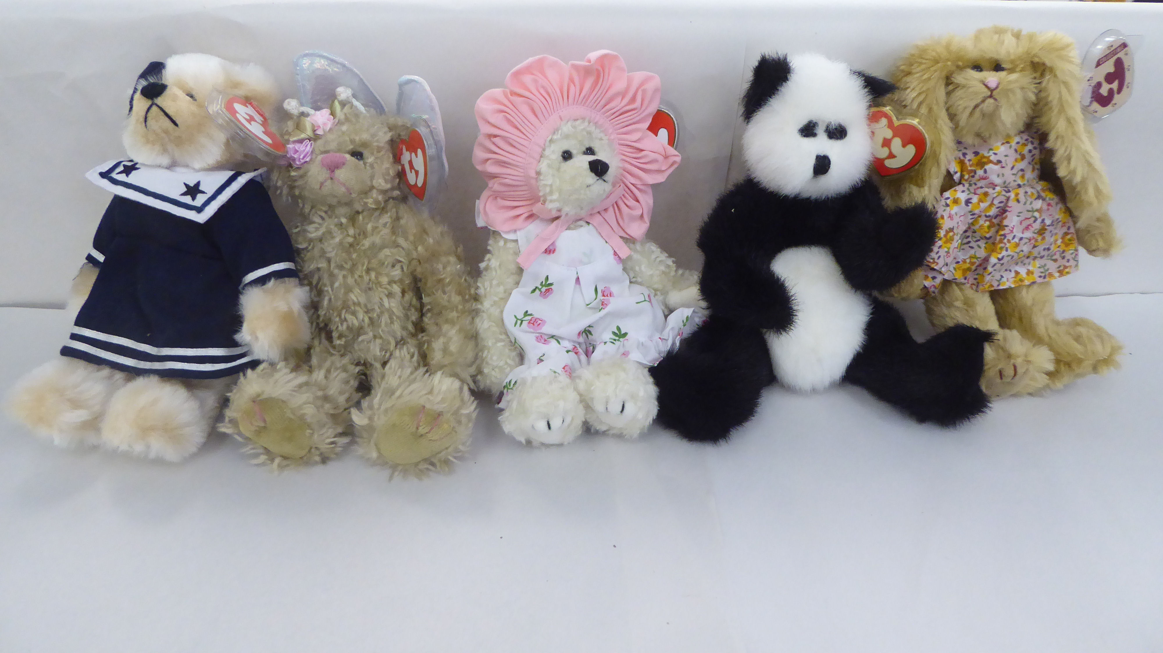 Twenty five Beanie Babies Teddy bears and animals: to include a frog - Image 2 of 5
