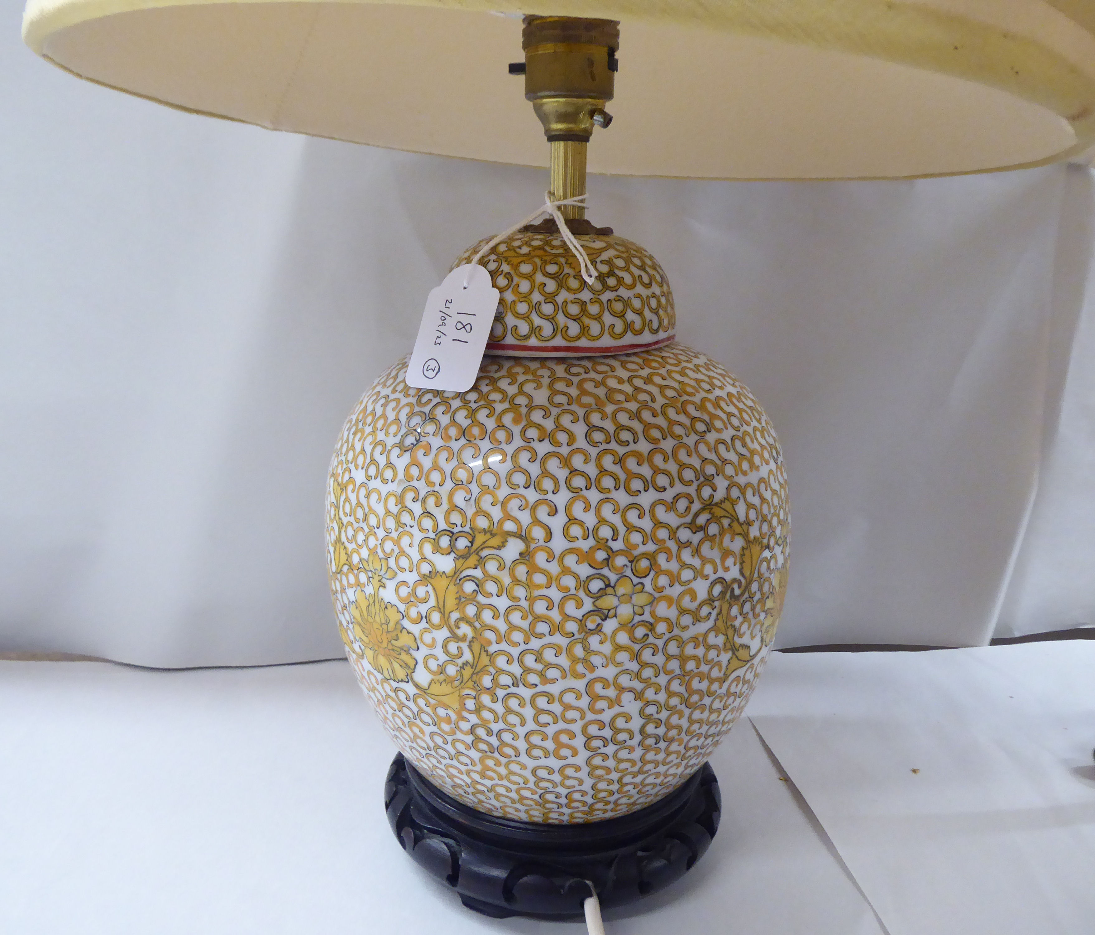 Three lamps, viz. a converted Chinese ginger jar  14"h; a brass example with a handle  14"h; and - Image 2 of 4