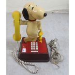 A novelty plastic landline telephone 'Snoopy'  12"h