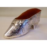 A Dutch silver shoe design pin cushion