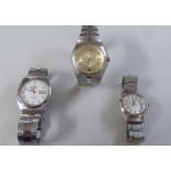 Three Seiko stainless steel cased and strapped wristwatches