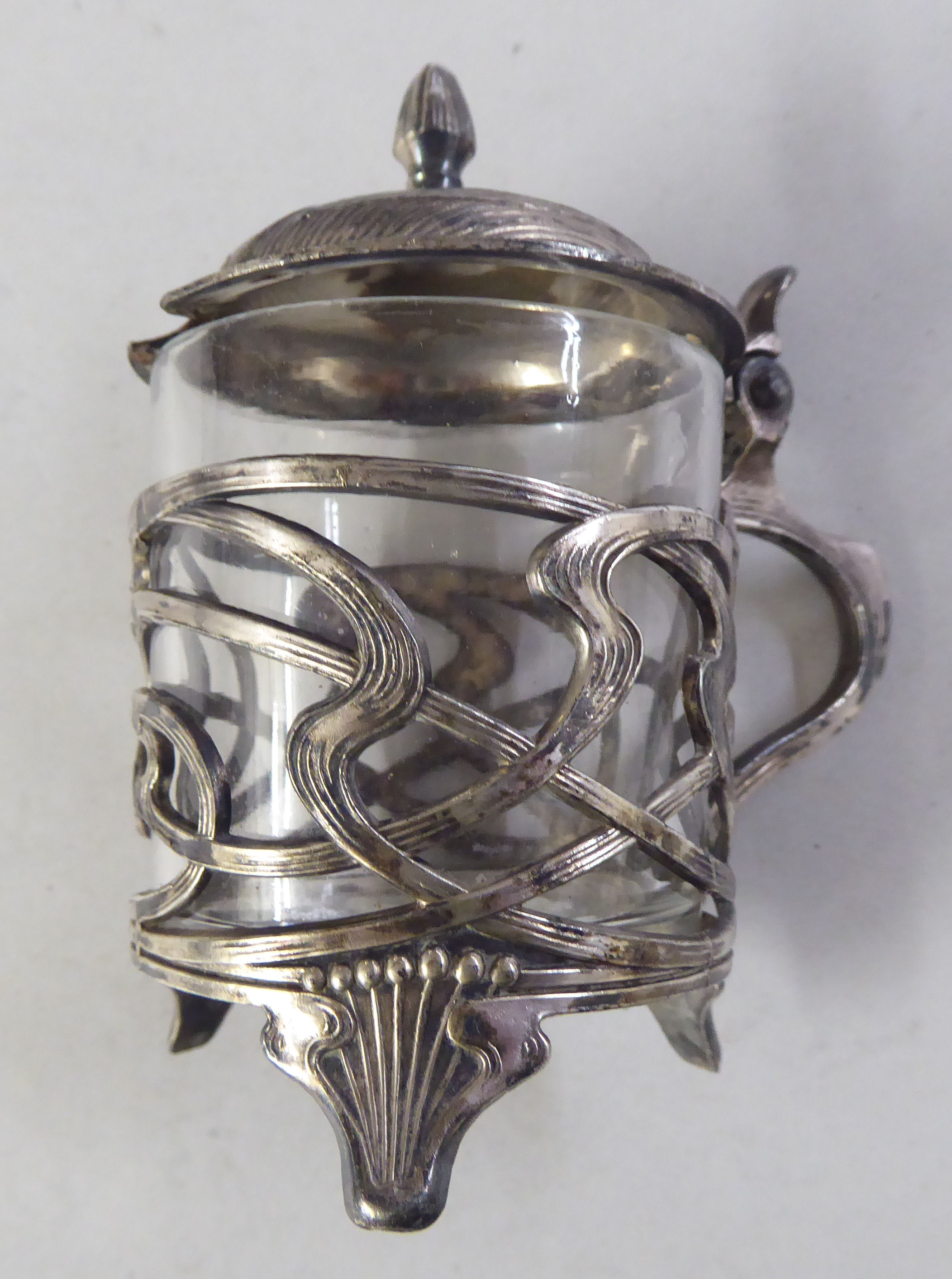 Collectables, viz. a WAS Benson copper and brass jug  6.5"h; a Liberty pewter salt cellar  2"h; an - Image 7 of 7