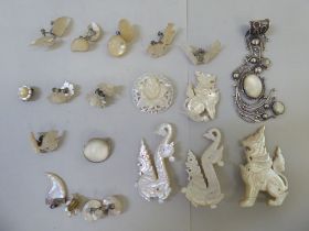 Mother-of-pearl jewellery: to include brooches and earrings