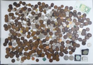 Uncollated mainly pre-decimal British coinage