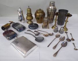 Decorative and domestic metalware: to include a 1925 British Empire Exhibition brass Lipton's Tea