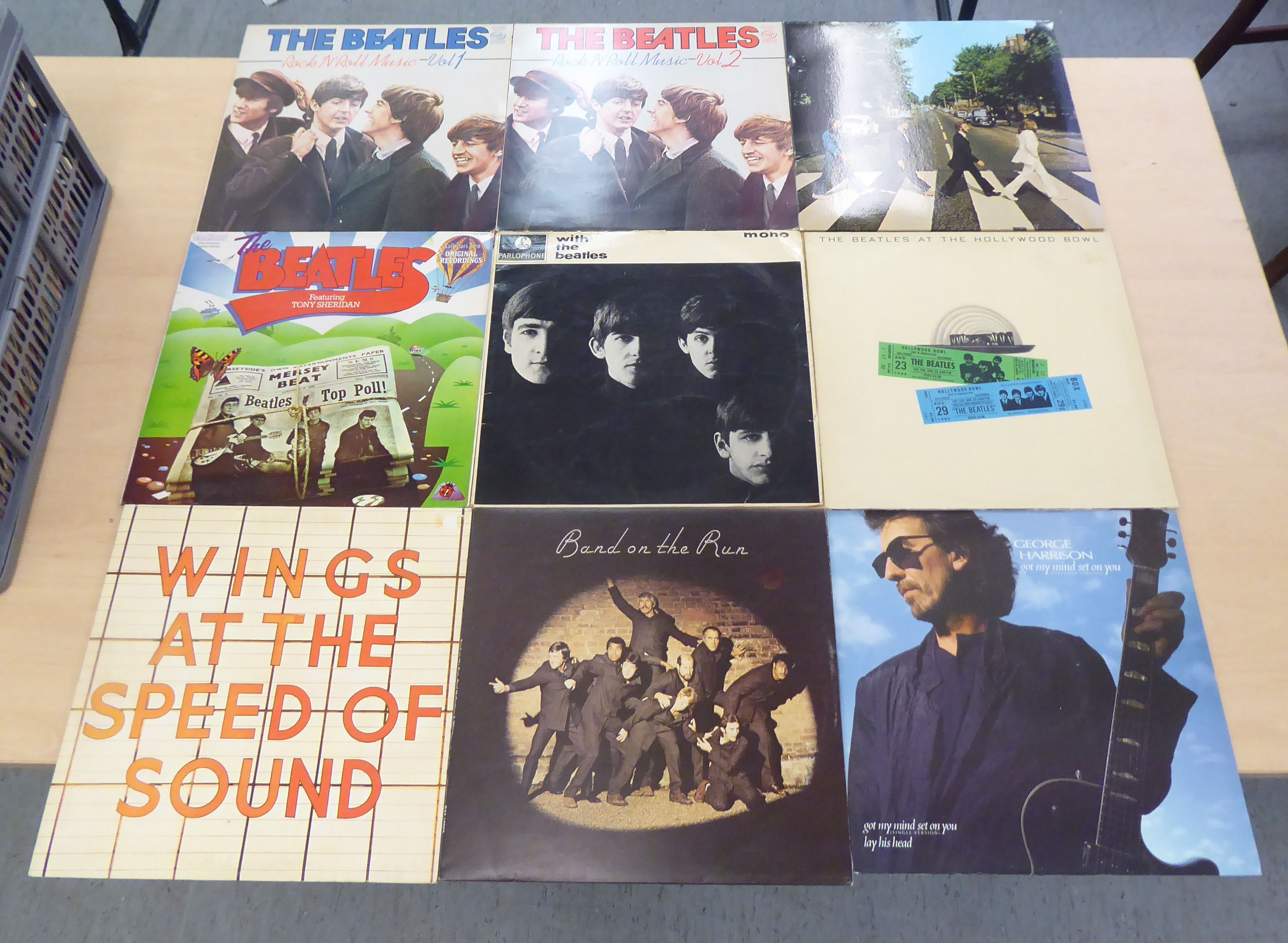 Vinyl albums, mainly rock and pop: to include 'The Beatles', 'Blondie', 'Eurythmics', 'Dire - Image 2 of 10