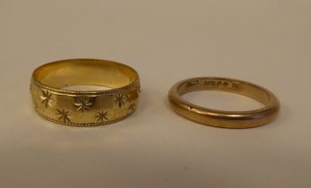 Two 9ct gold wedding rings