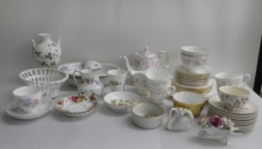 Bone china teaware: to include Aynsley Pembroke pattern