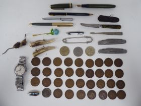 Mixed collectables: to include penknives and a Rotary, stainless steel cased wristwatch