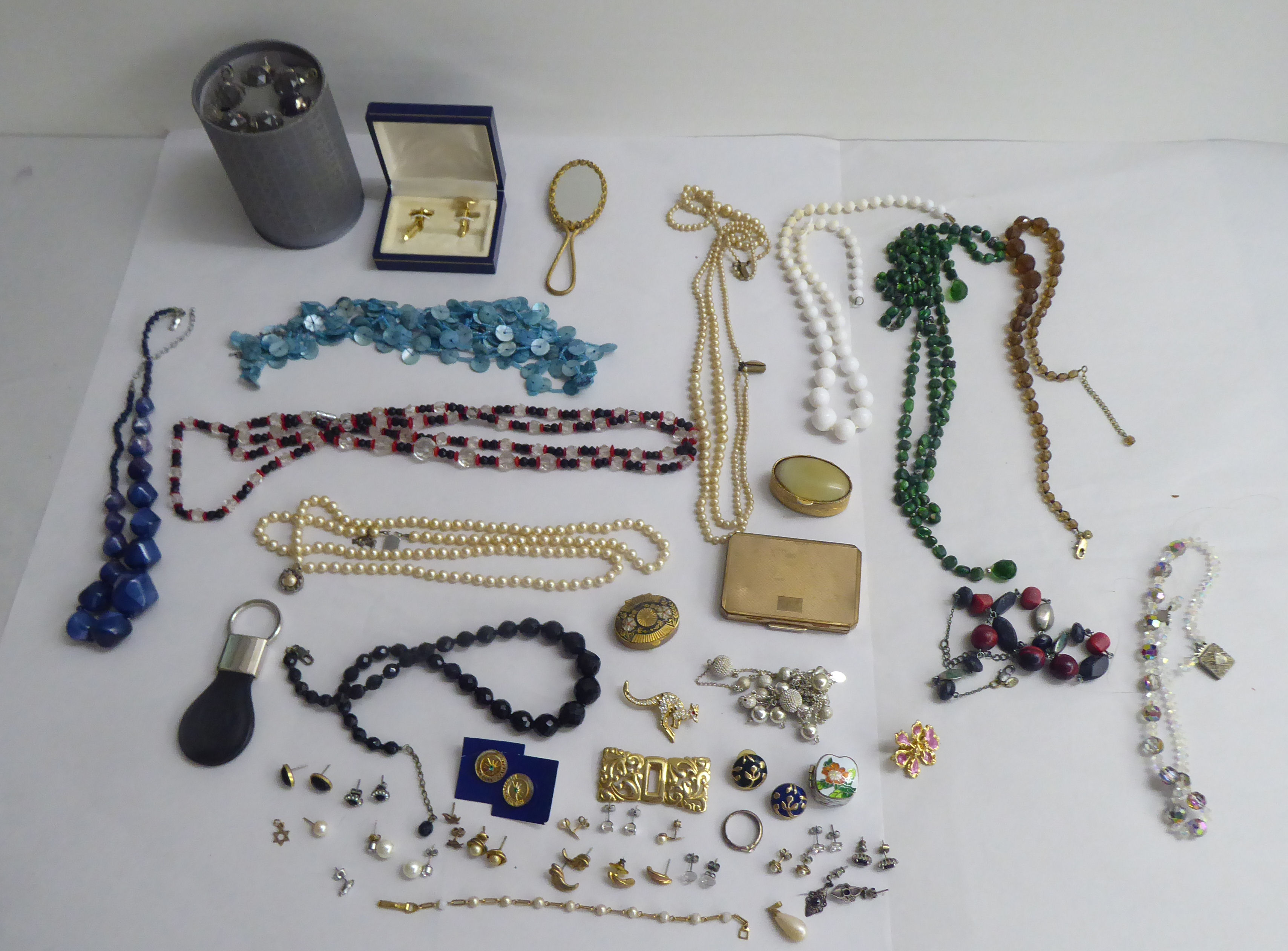 Costume jewellery and items of personal ornament: to include earrings and necklaces