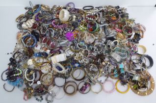 Costume jewellery, mainly bangles