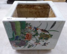 A 19thC Chinese porcelain box design planter, decorated with birds and flora  7"h  8"w