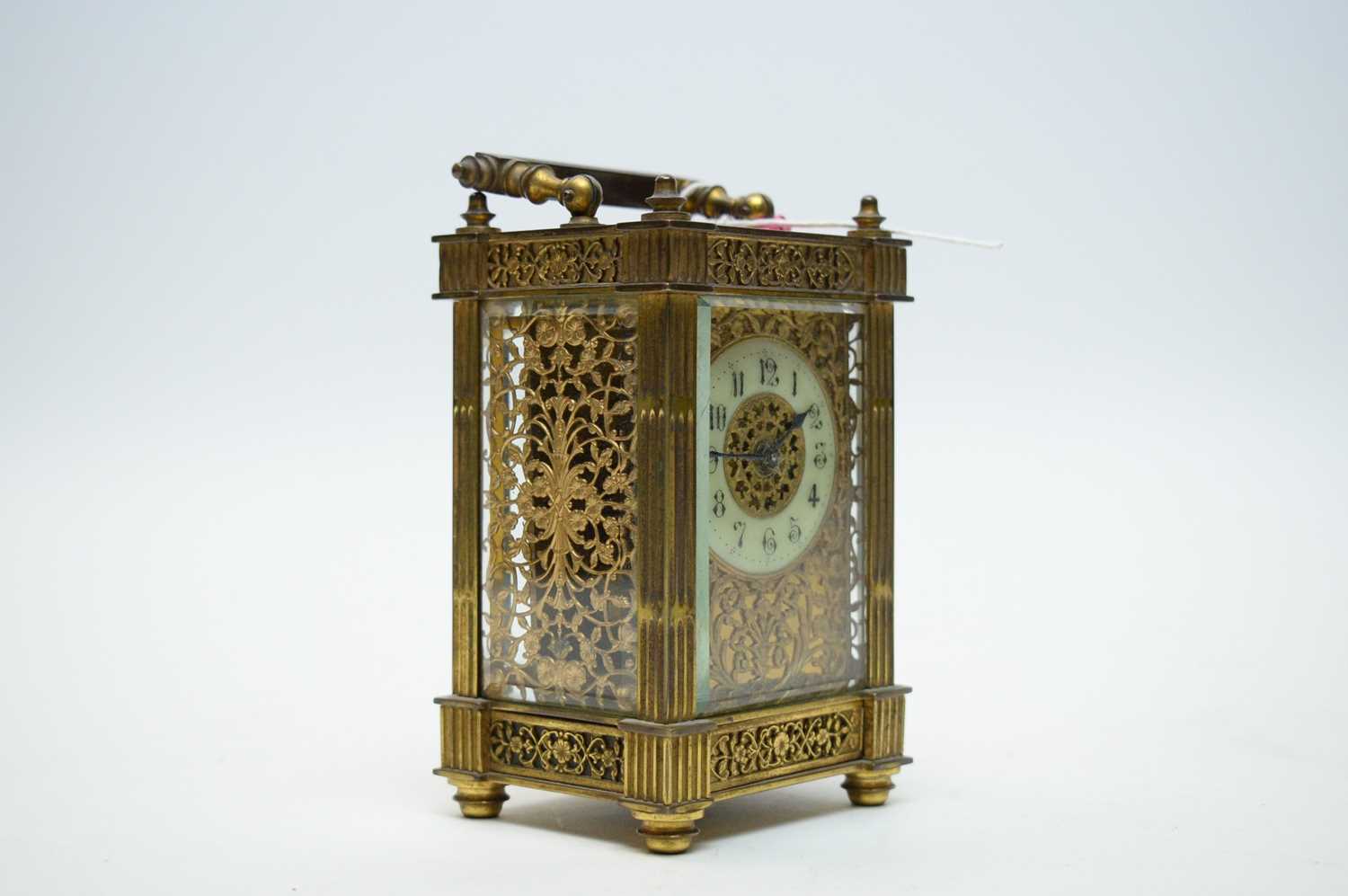 A 19th Century brass carriage clock. - Image 2 of 5