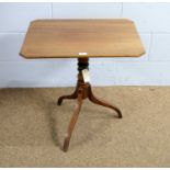 A Georgian mahogany tilt-action tripod table.