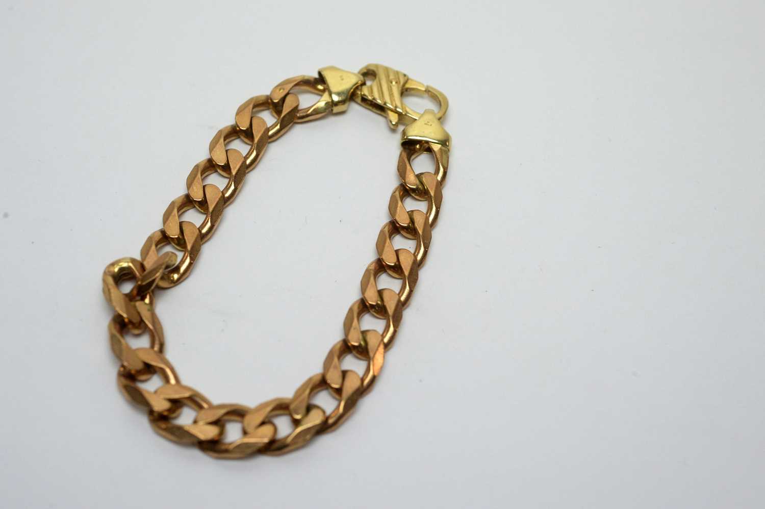 A 9ct yellow gold curb link bracelet, and a bangle - Image 4 of 5