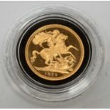 A Royal Mint gold sovereign, 1979,