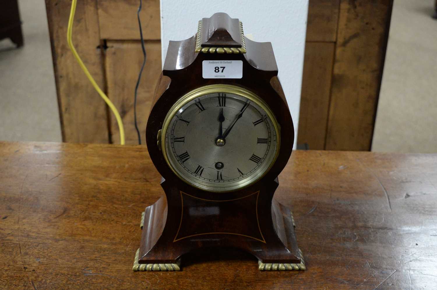 An early 20th Century mahogany timepiece. - Image 2 of 3