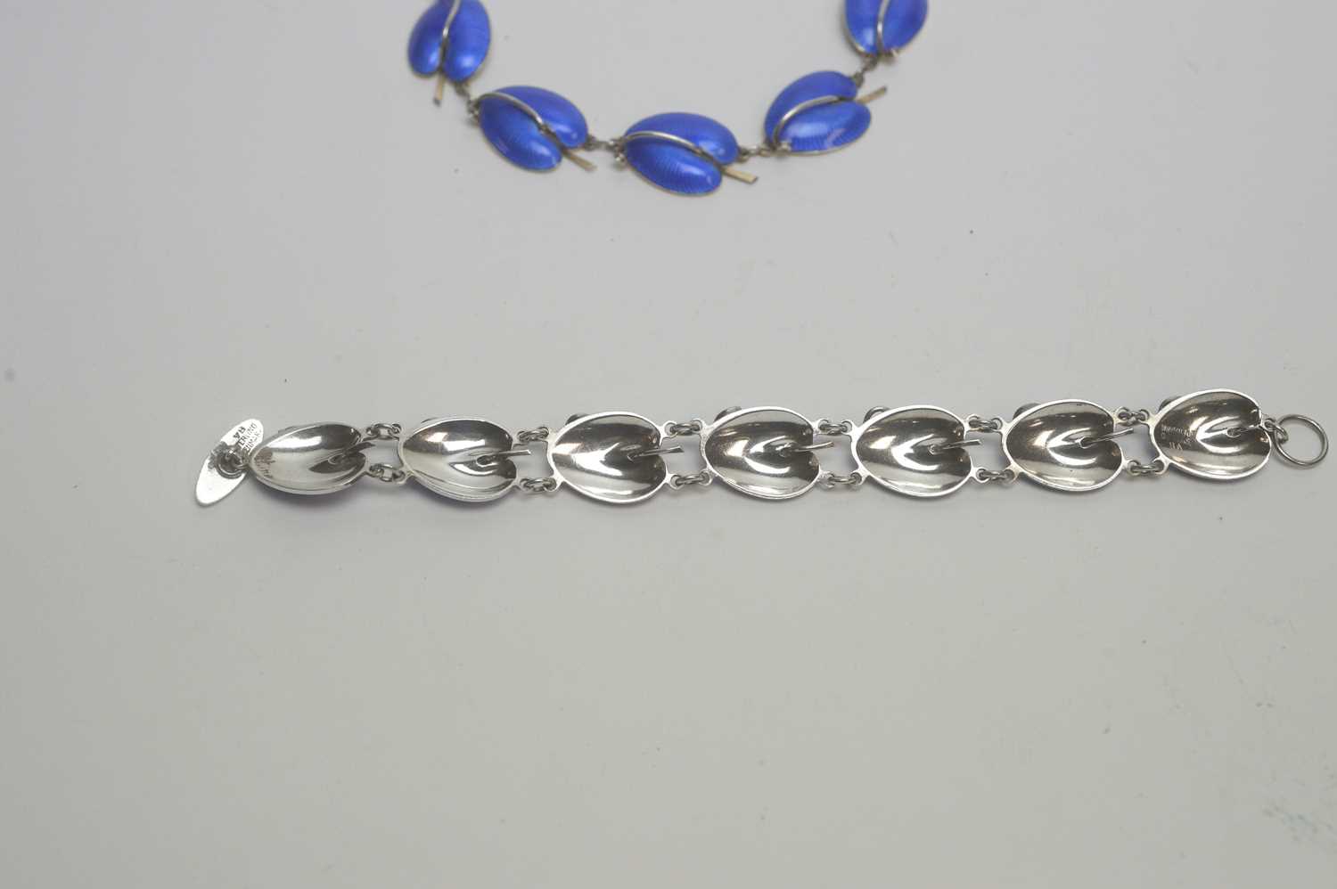 A silver and blue enamel bracelet and necklace. - Image 5 of 5